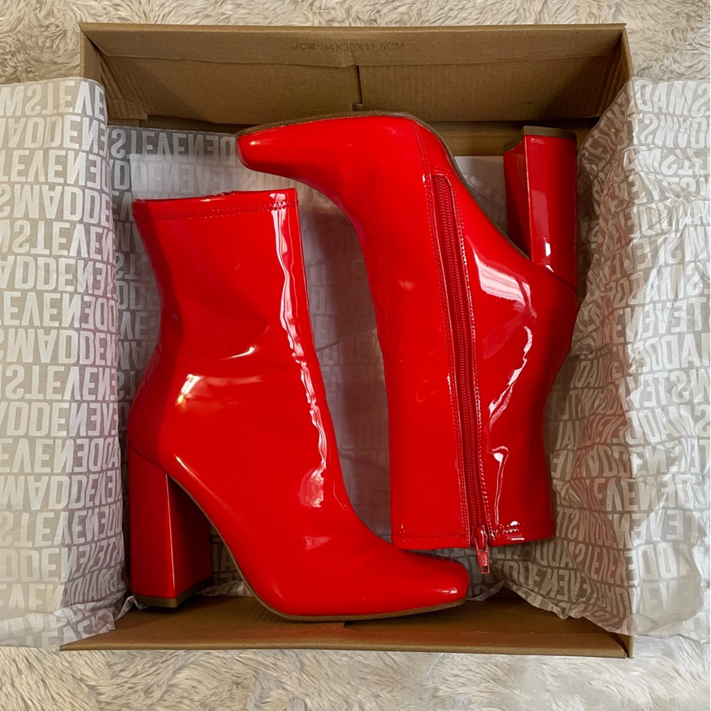 Steve Madden Lynden Red Patent Booties